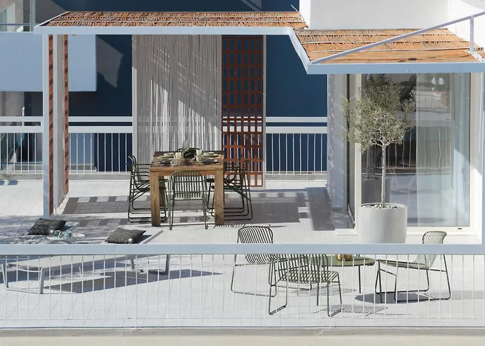 Sea View Beach Penthouse - Coast
